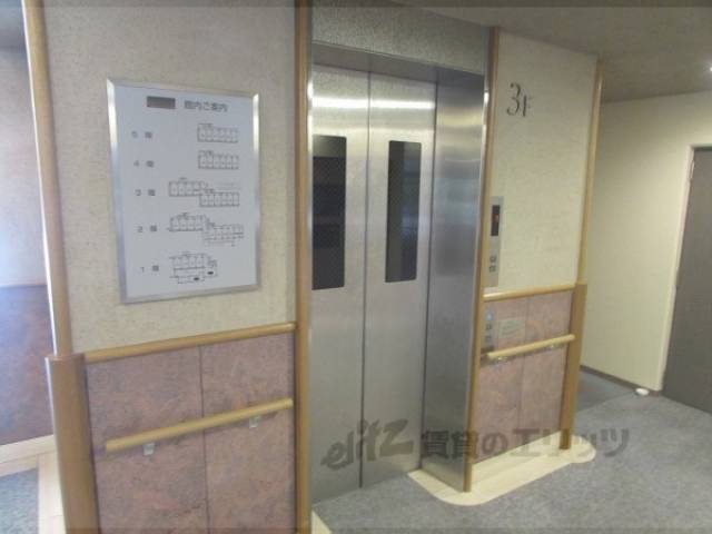 エレベーター