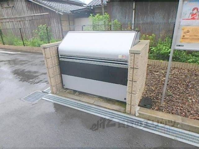ゴミ置き場