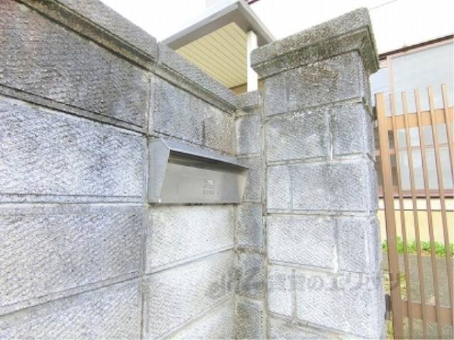 ポスト
