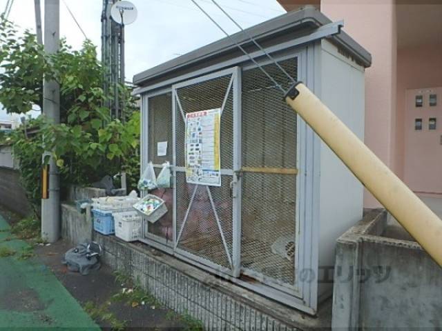 ごみ置き場