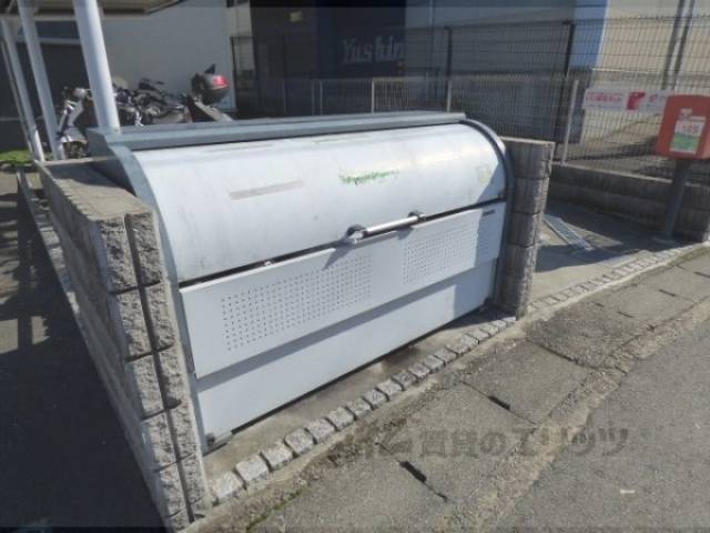 ゴミ置き場