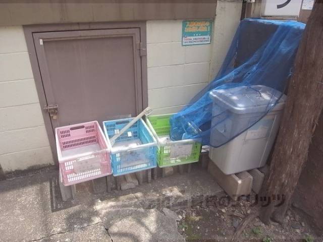 ゴミ置き場