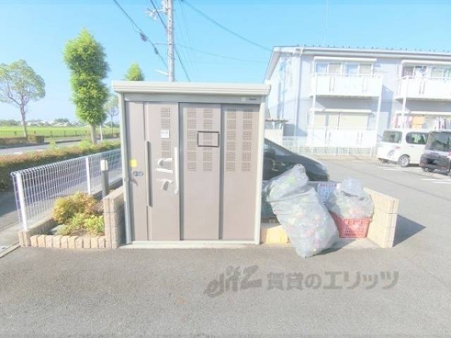 ゴミ置き場