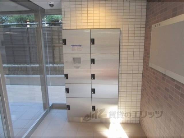 宅配ボックス