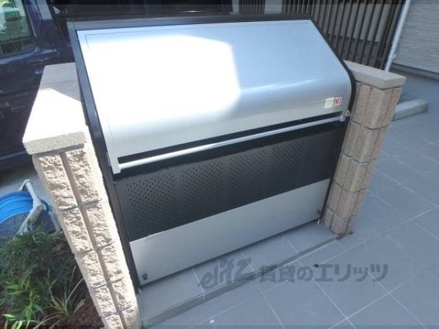 ゴミ収集場