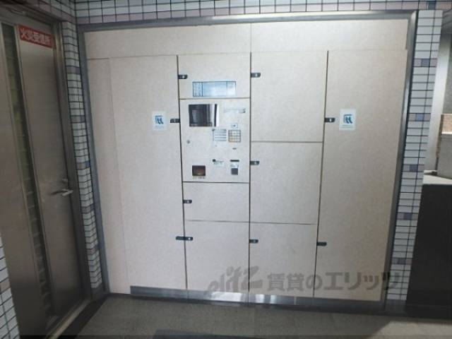宅配ボックス