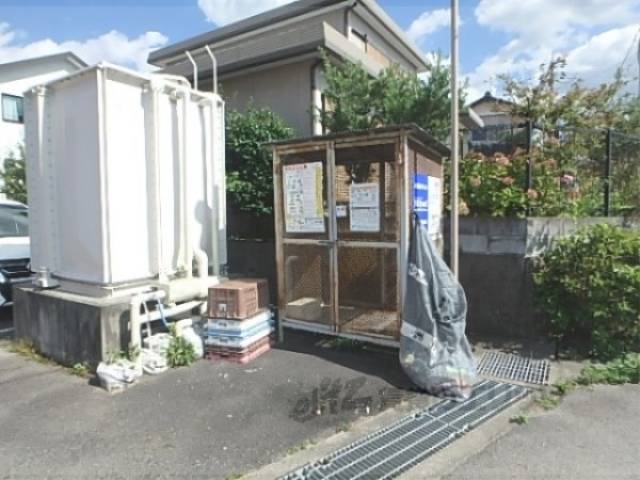 ゴミ置き場　ゴミ置き場