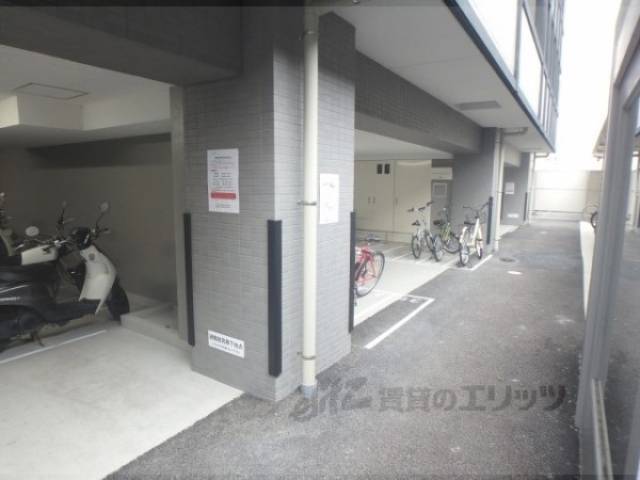 駐輪場