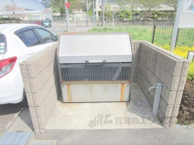 ゴミ置き場
