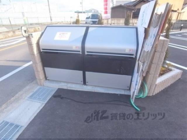 ゴミ置き場