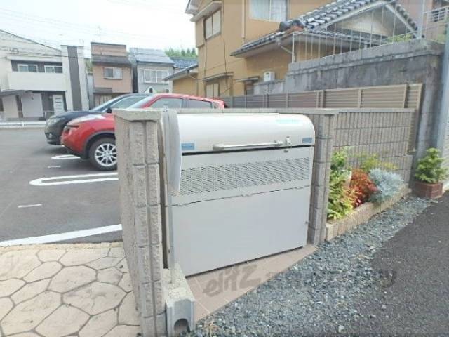 ゴミ置き場