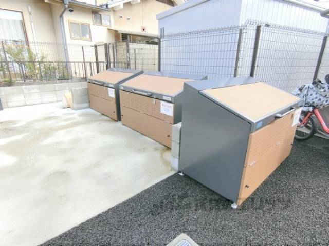 ゴミ置き場