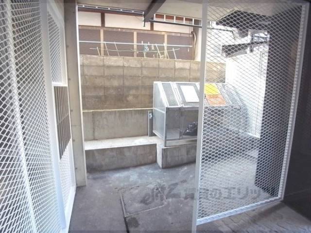 ゴミ置き場