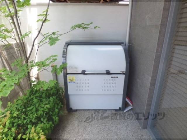 ゴミ置き場