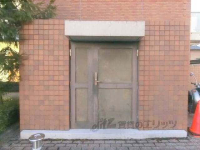 ゴミ置き場