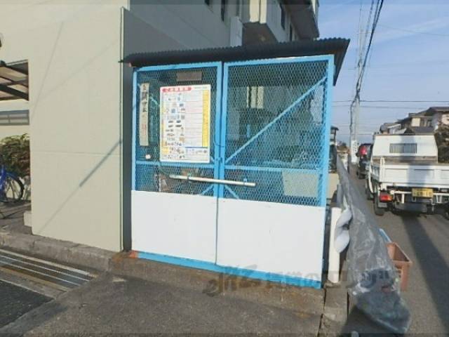 ゴミ捨て場