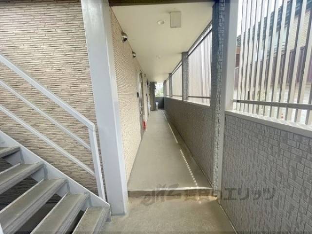 廊下　1階