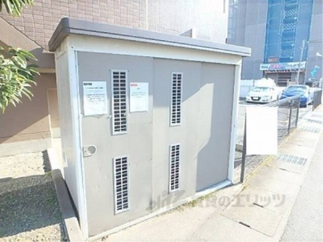 ゴミ捨て場