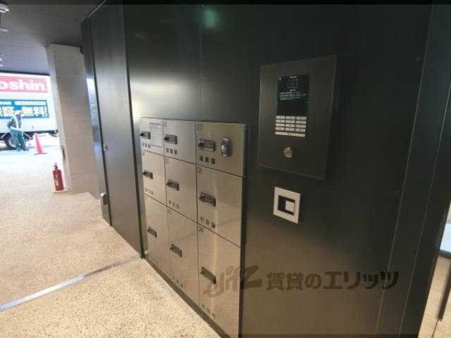 宅配ボックス