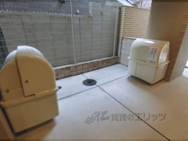 ゴミ置き場