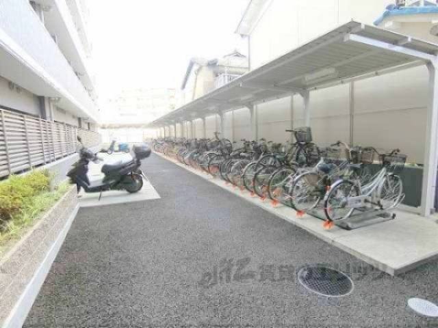 駐輪場