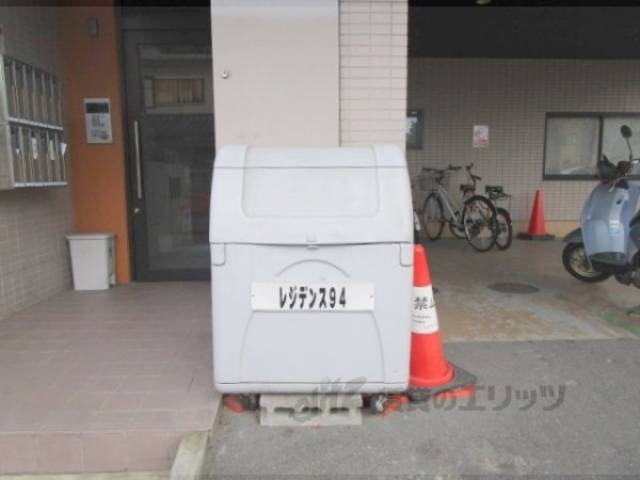 ゴミ置き場