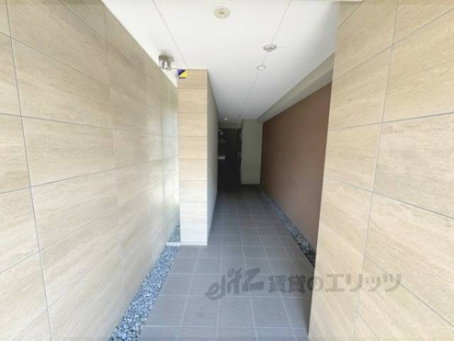 通路　建築中