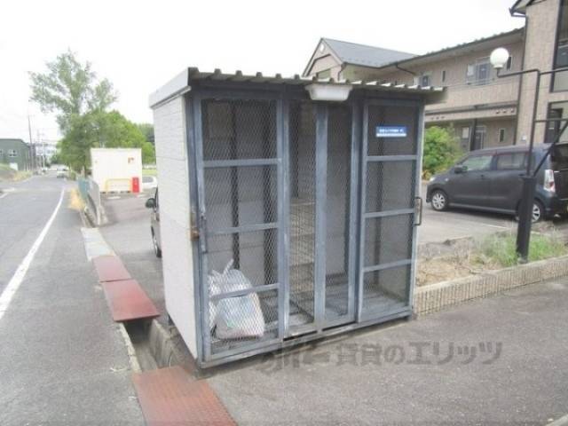 ゴミ置き場