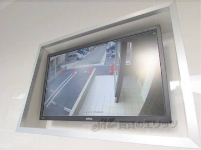 前面道路　防犯カメラ映像