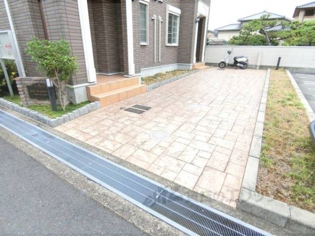 共用出入り口