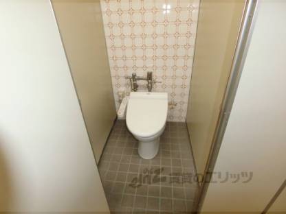 共同男子トイレ