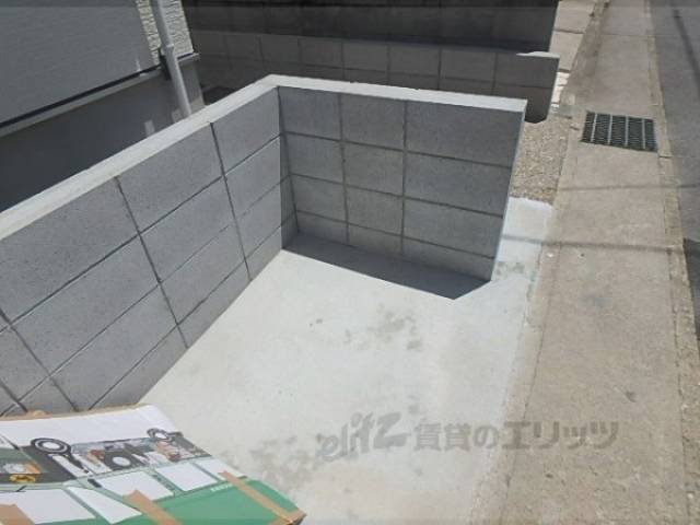 ゴミ出し場