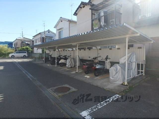 バイク置き場