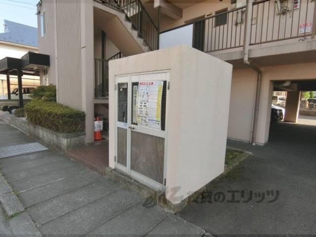 ゴミ置き場