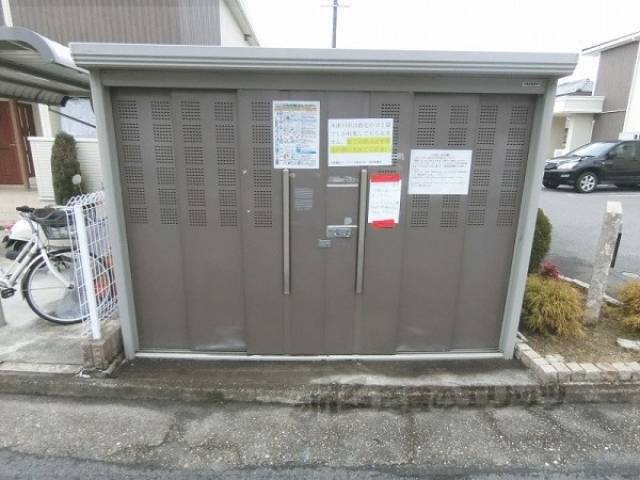 ゴミ置き場