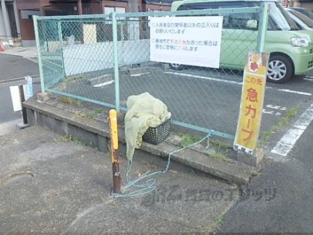 ゴミ置き場