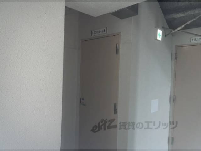 トランクルーム扉