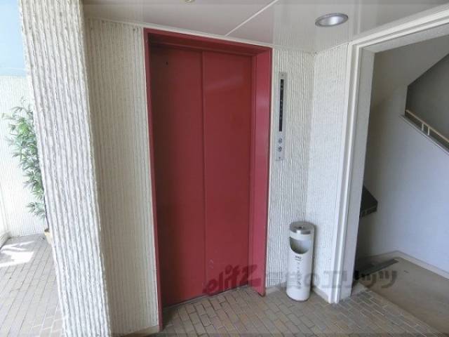 エレベーター