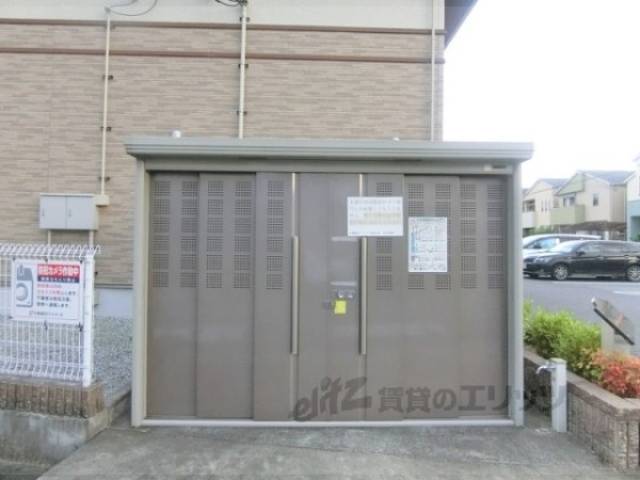 ゴミ置き場