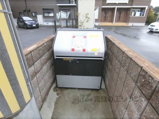 ゴミ置き場