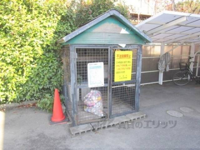 ゴミ置き場