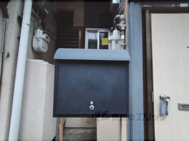 ポスト
