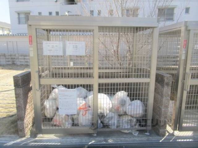 ゴミ置き場