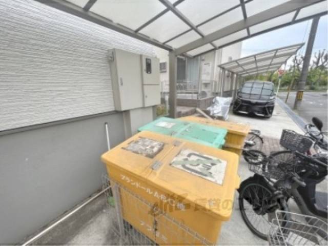 ゴミ置き場