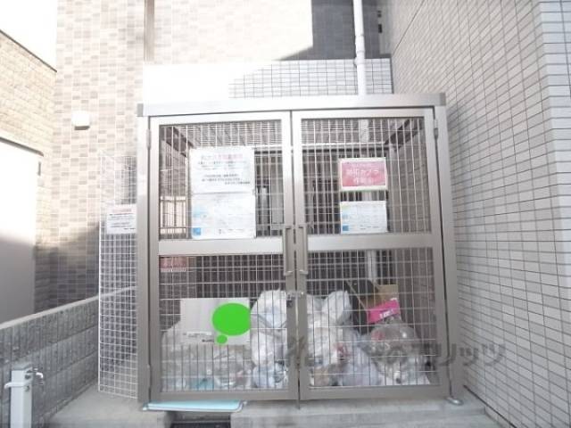 ゴミ置き場