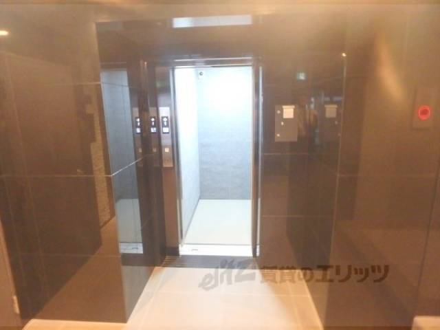エレベーター