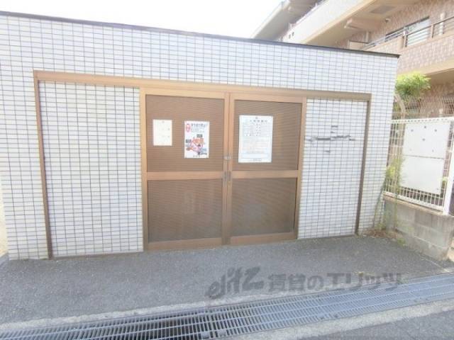 ゴミ置き場