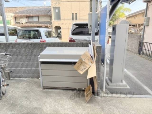 ゴミ置き場