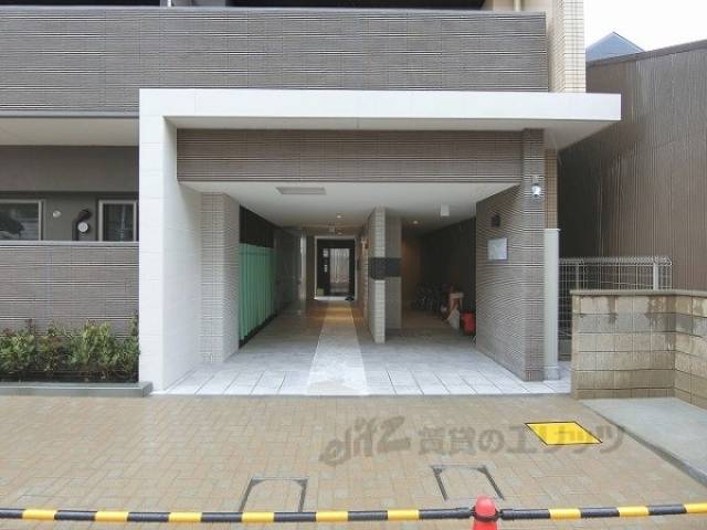 エントランス　建築中