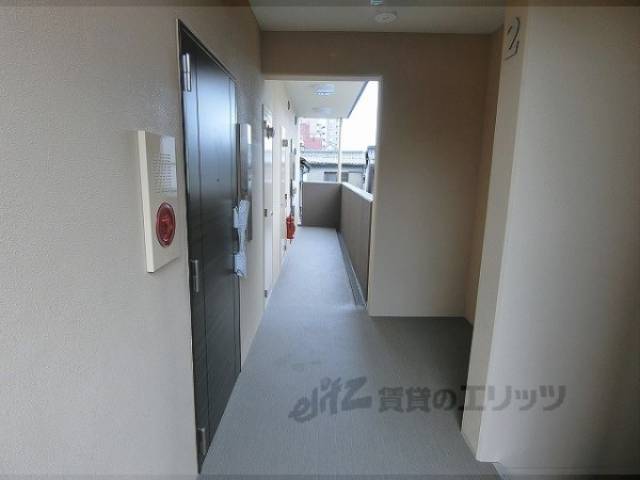 通路　建築中